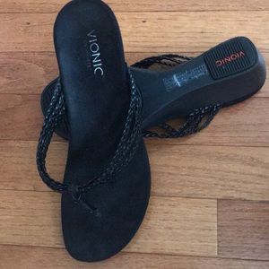 Vionic Orthaheel sandals 8